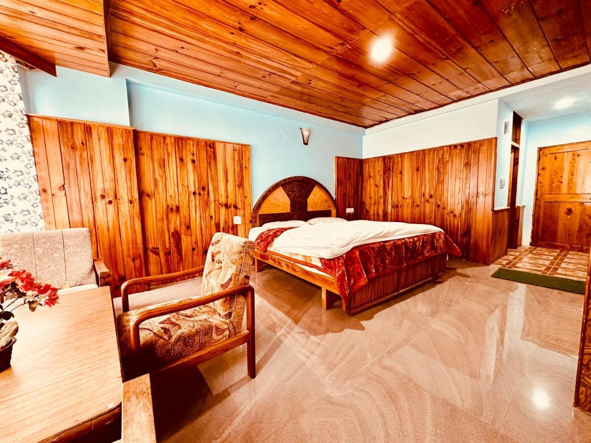 Hotel D Kanchan Manali ภายนอก รูปภาพ